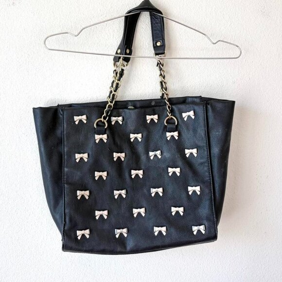 Betsey Johnson Blacj Handbag Shoulder Bag Bows - Picture 1 of 5